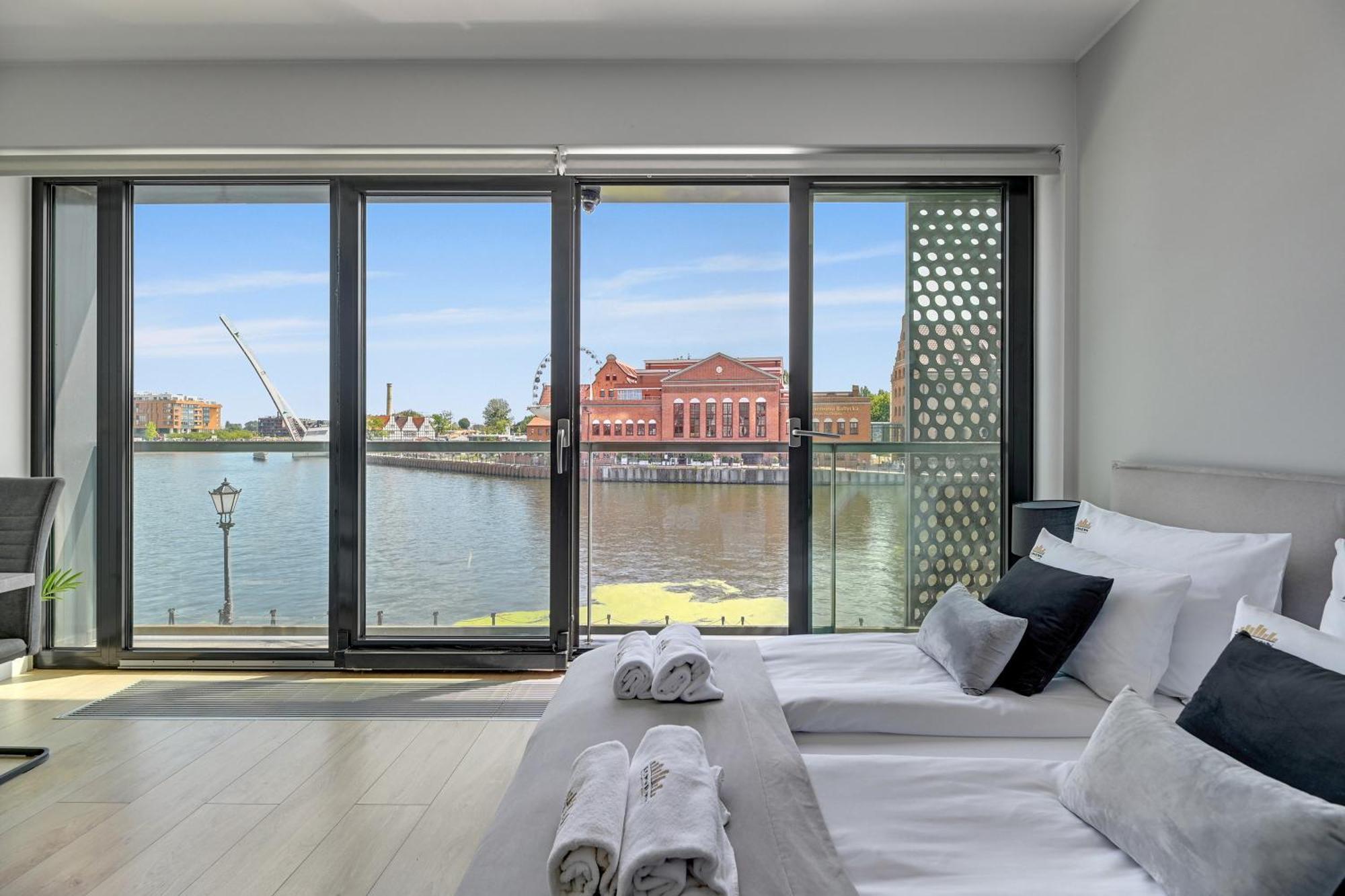 Symfonia Amazing River View Apartment By Downtown Apartments Гданьск Экстерьер фото